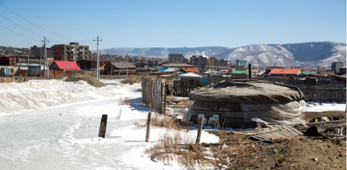 ТАВАН ХАНАТАЙ ГЭР ДООРООС НЬ БУЛАГ УНДАРЧЭЭ